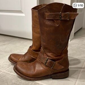 Freebird by Steven Crosby. Size 7